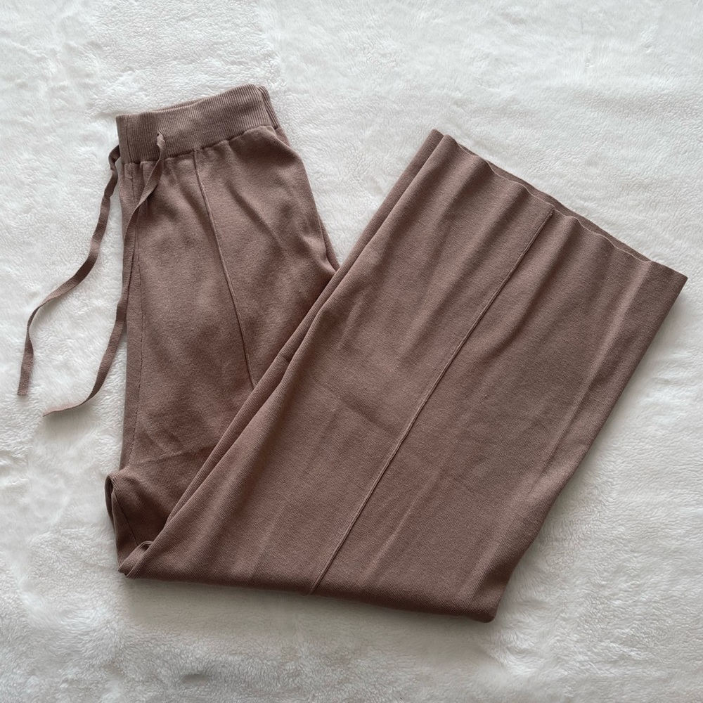 Knit pants - Picture 2 of 4